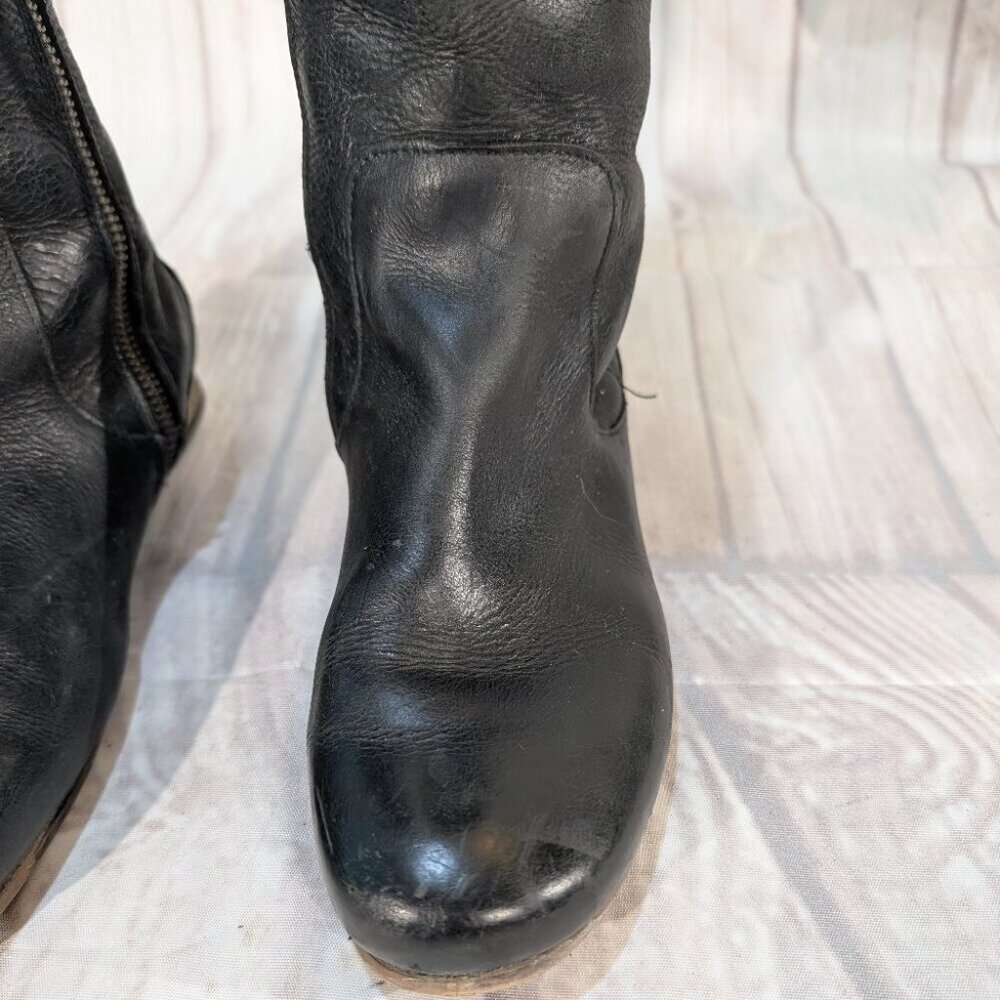 John Fluevog Black Leather Sneakers - Picture 2 of 9